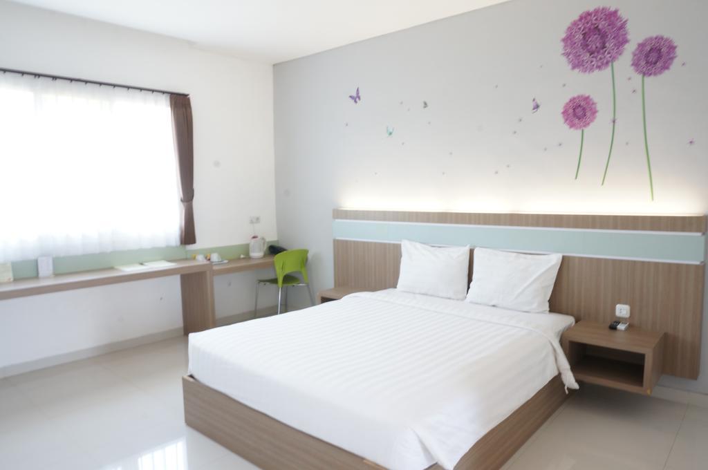 Rumah Cassa Guest House Surabaja Pokój zdjęcie