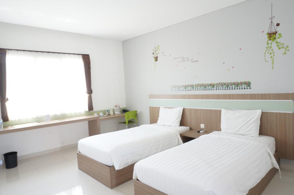 Rumah Cassa Guest House Surabaja Pokój zdjęcie