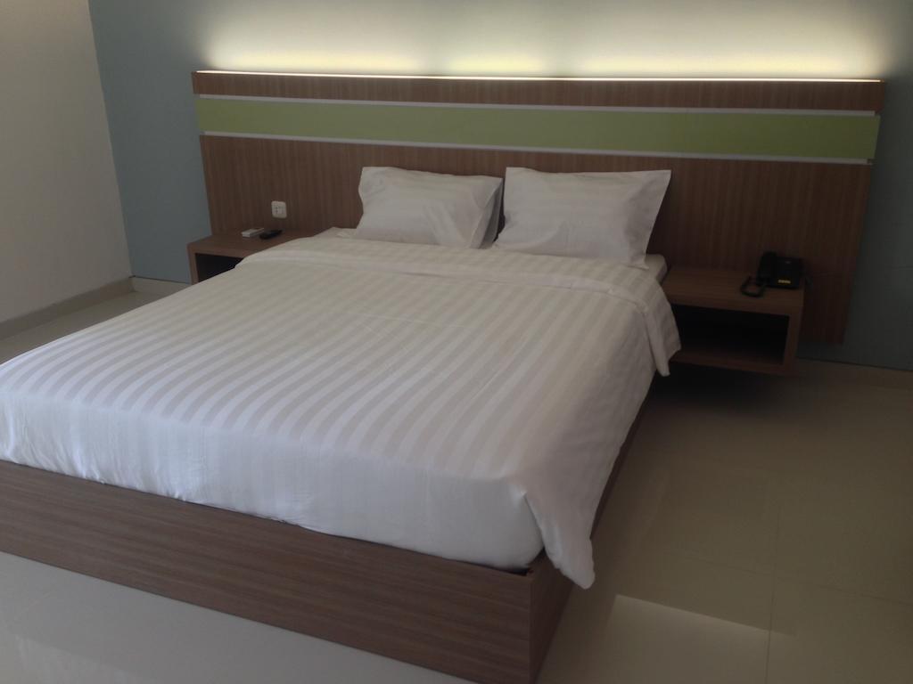 Rumah Cassa Guest House Surabaja Pokój zdjęcie